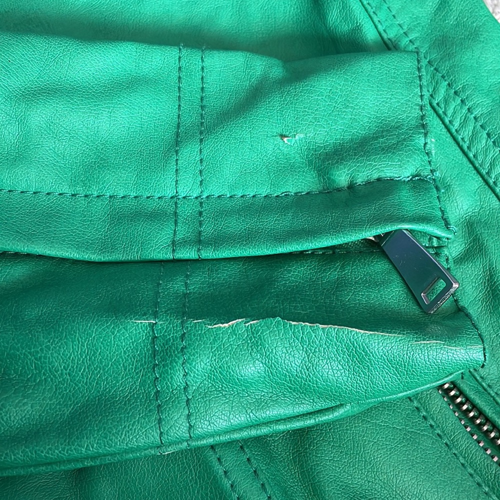 Jacket - Picture 5 of 6